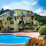 L'isola Di Aurora Hotel 5*