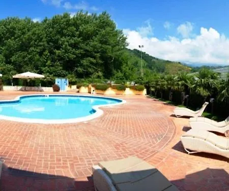 L'isola Di Aurora Hotel Martirano