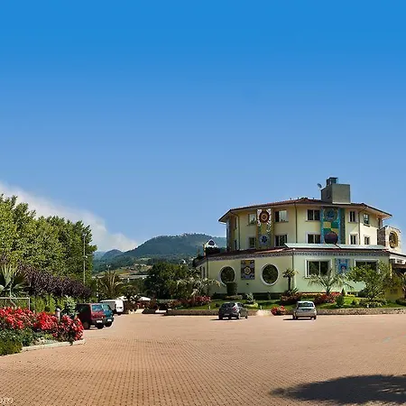 Hotel L'isola Di Aurora 5*