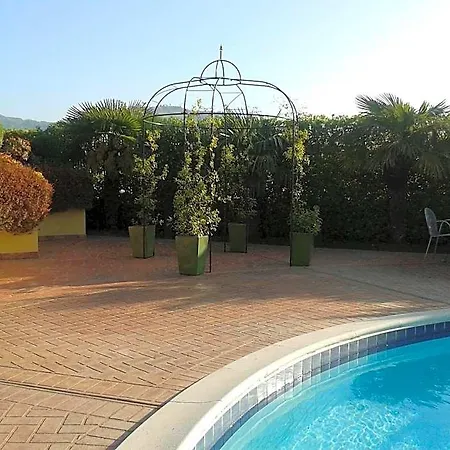 L'isola Di Aurora Hotel 5*