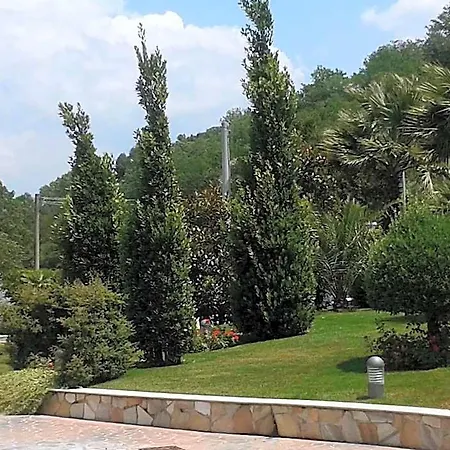 L'isola Di Aurora Martirano