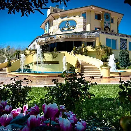 L'isola Di Aurora Hotell Martirano