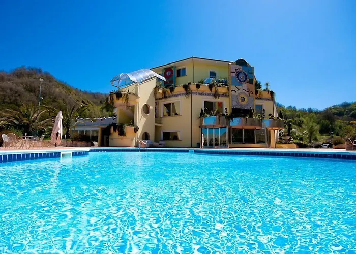 L'isola Di Aurora 5*